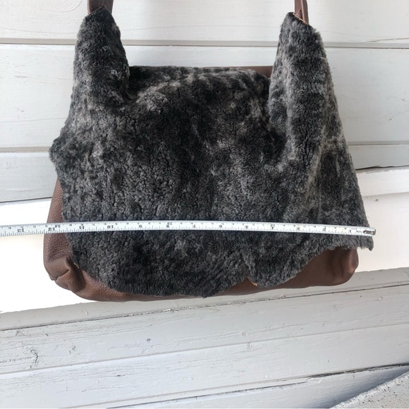 Two Hippies Leather Fur Bag. - Picture 7 of 11